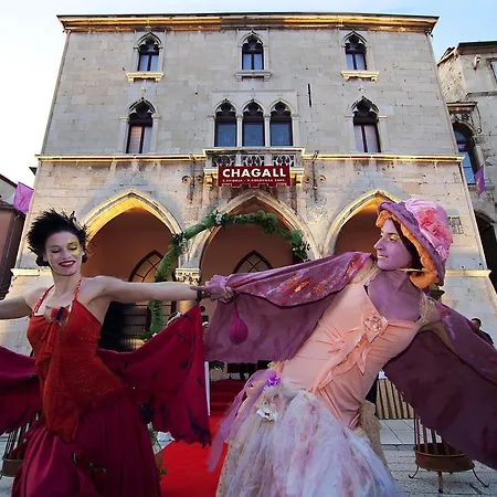 Jardin בית הארחה 3*